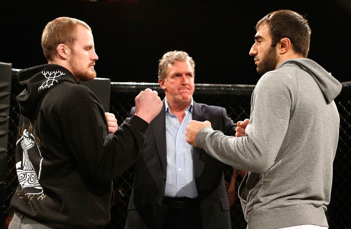 Gunnar Nelson mætir Omari Akhmedov á morgun.