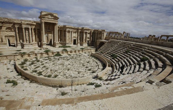 Hringleikahúsið í Palmyra. ISIS-liðar náðu hinni fornu borg á sitt vald í síðustu viku.