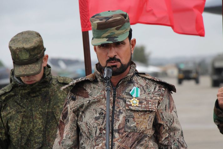 Tígurinn Suheil al-Hassan er margverðlaunaður hershöfðingi.