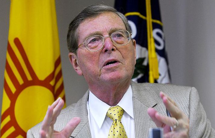 Pete Domenici vill að Bandaríkjastjórn stefni sendi bandaríska herliðið í Írak heim fyrir næsta vor.