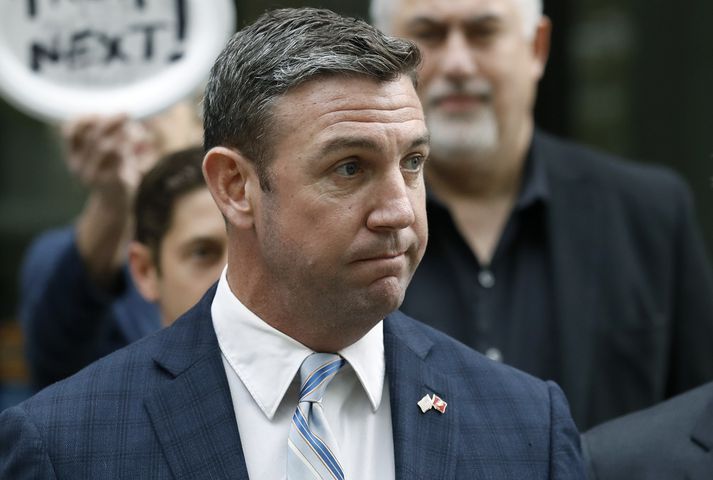 Duncan Hunter mætti fyrir dómara í dag og játaði að hafa misnotað kosningasjóði sína.