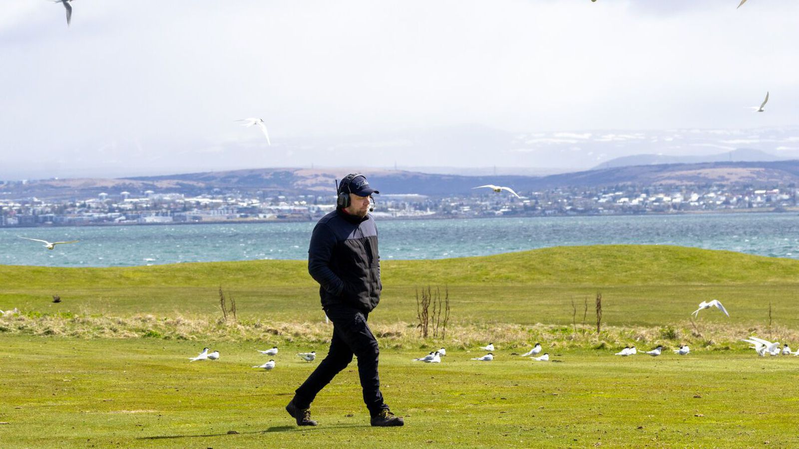 Hið ró­legasta veður og hiti að fjór­tán stigum