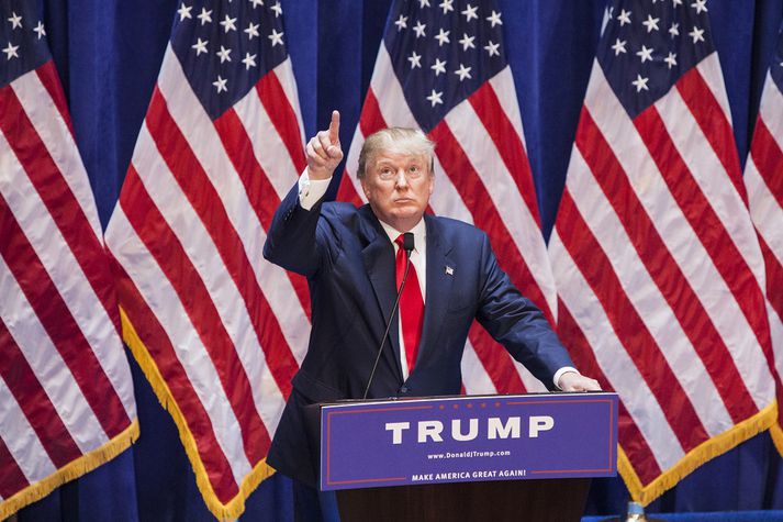 Trump heldur áfram að trompa keppinautana.