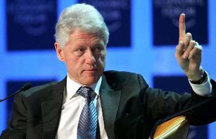 Clinton var fluttur á spítala. Mynd/ Reuters.