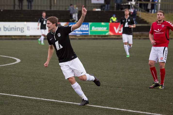 Hörður Sveinsson skoraði gegn sínum gömlu félögum í Reykjaneshöllinni í kvöld.