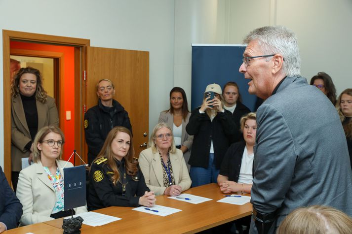 Guðmundur Ingi Kristinsson, mennta- og barnamálaráðherra, sagði nokkuð orð við undirritun í dag. 