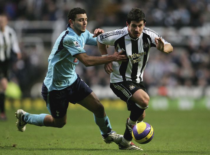 Emre í leik með Newcastle.