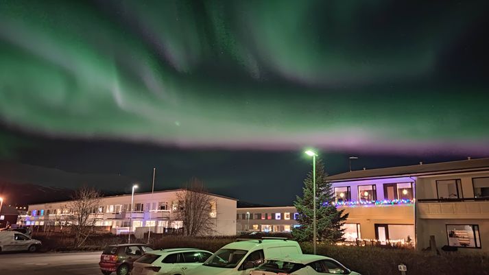 Himininn á Akureyri var stórfenglegur í kvöld