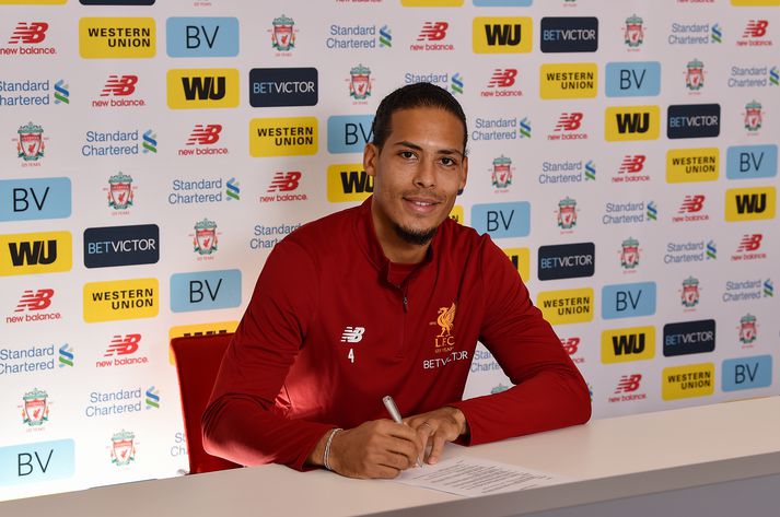 Liverpool keypti Virgil van Dijk frá Southampton fyrir 75 milljónir punda.