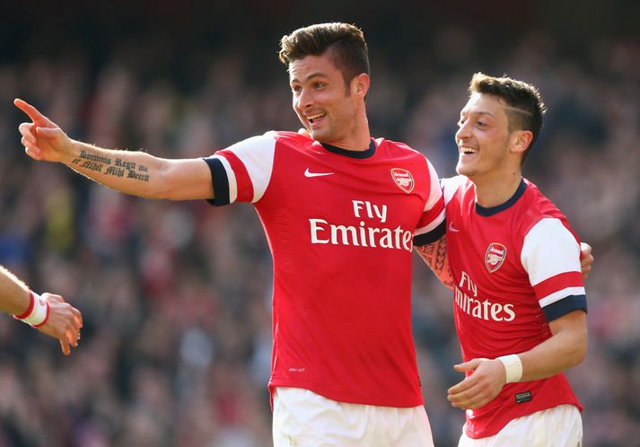 Giroud fagnar um helgina.