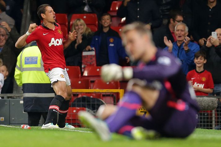 Javier Hernández fagnar sigurmarki United.