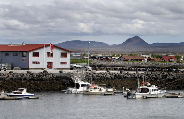 D-listi Sjálfstæðisflokks og óháðra og E-listinn fengu báðir þrjá menn inn í sveitarstjórn í Vogum. 