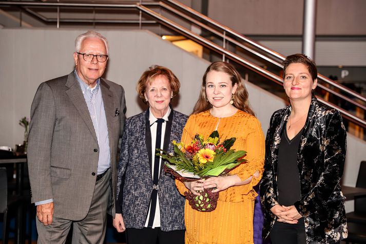 Brynjólfur Bjarnason, Frú Vigdís Finnbogadóttir, Þórdís Helgadóttir og Kristín Eysteinsdóttir.