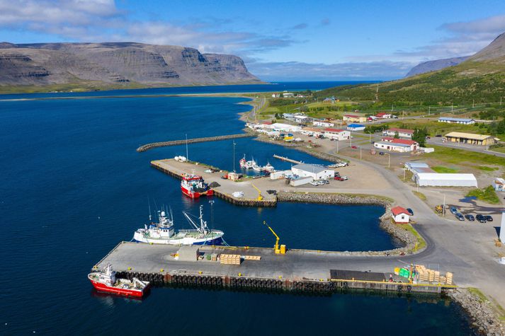 Tálknafjörður, hér á mynd, sameinast Vesturbyggð í maí.