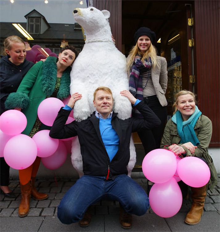 Besti flokkurinn er með Besta lag í heimi.