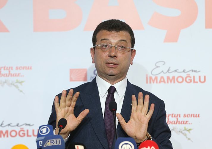 Ehkrem Imamoglu, sem bar sigur úr býtum í borgarstjórakosningunum, segir að endurtalningin muni engu breyta.