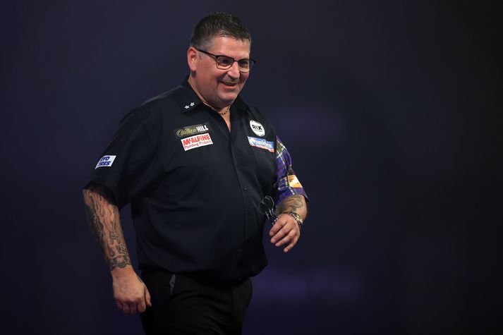 Það var öllu léttara yfir Gary Anderson í dag en eftir leikinn gegn Mensur Suljovic í fyrradag.