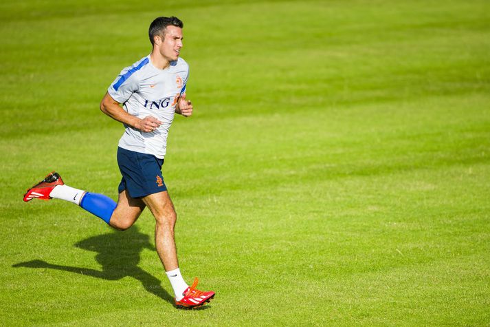 Robin van Persie á landsliðsæfingu í gær