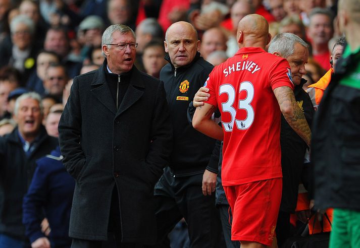 Shelvey öskrar á Ferguson.