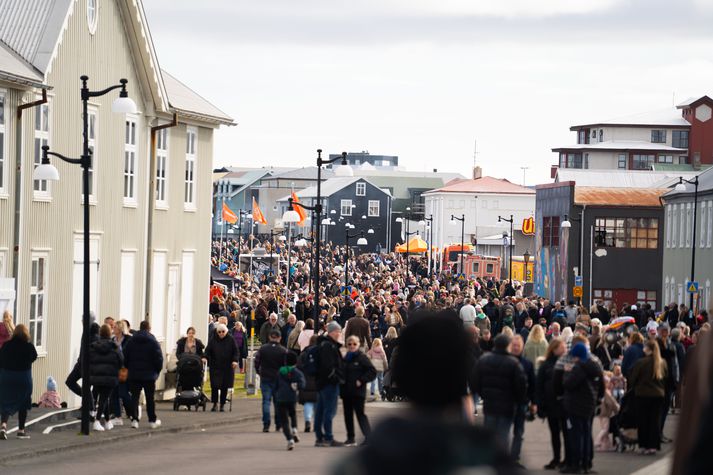 Veðurguðirnir voru skipuleggjendum og gestum Ljósanætur hliðhollir í gær.