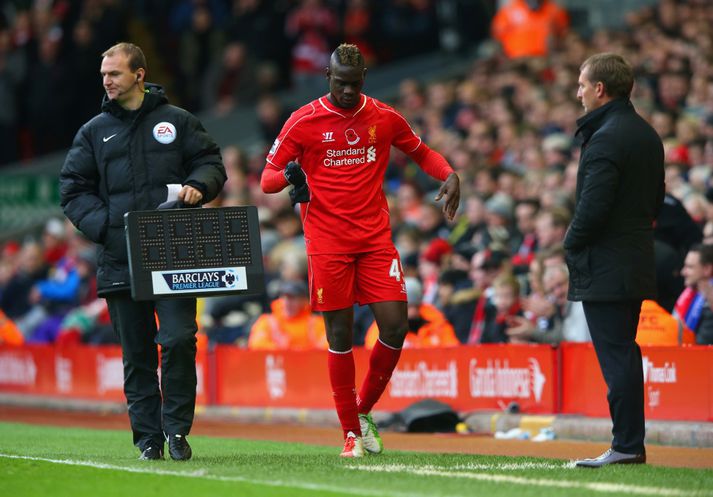 Balotelli að koma inn á sem varamaður