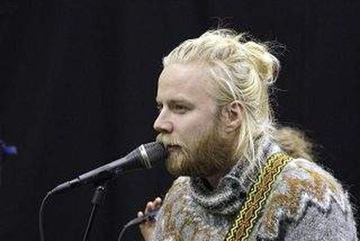 Högni egilsson Hljómsveitin Hjaltalín gefur út plötu sína Terminal í Evrópu 24. maí. fréttablaðið/vilhelm