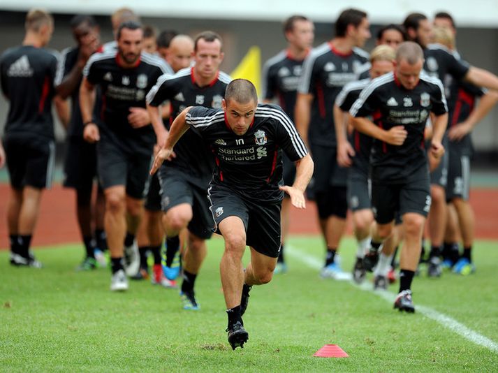 Joe Cole hefur gert lítið annað en að æfa með Liverpool.