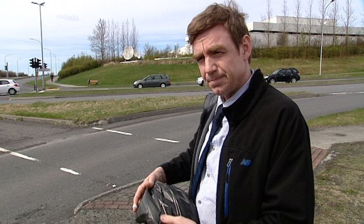 Jóhann Stefánsson, með hjálminn góða.