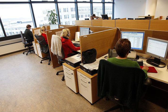 Verslunarmenn VR og atvinnurekendur skipa fjóra menn hvor í stjórn Lífeyrissjóðs verslunarmanna, og skiptast á um að skipa formann stjórnarinnar í þrjú ár í senn.