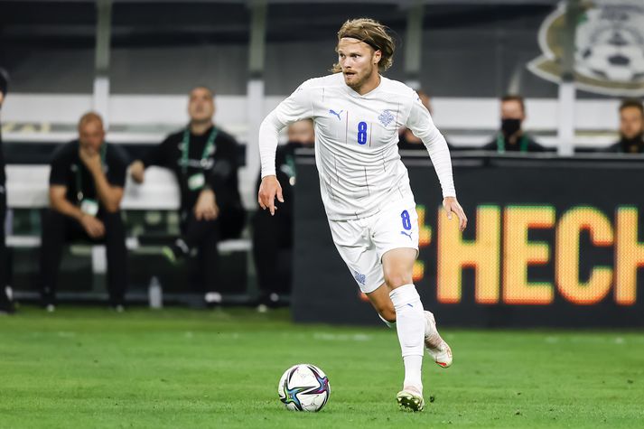 Birkir Bjarnason verður áfram á Ítalíu ef marka má heimildir.