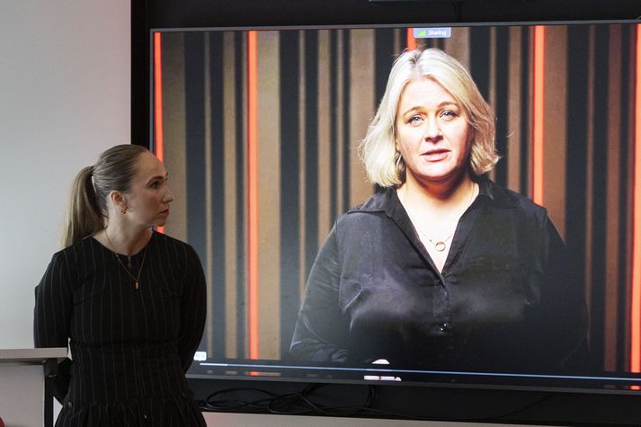 Lára Hafliðadóttir og Hafrún Kristjánsdóttir standa fyrir verkefninu „Konur í íþróttum.“