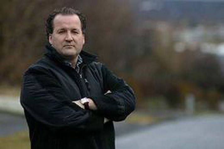Jóhann R. Benediktsson.