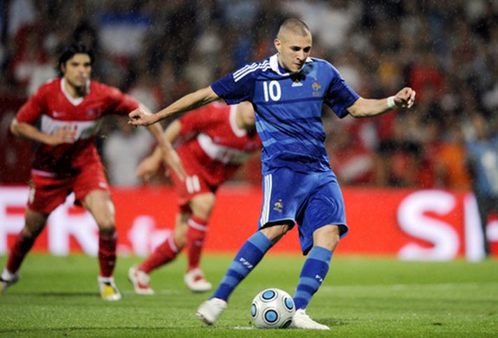 Karim Benzema í leik með franska landsliðinu í vor.