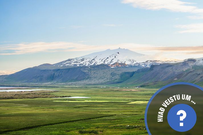Snæfellsjökull er smár jökull vestast á Snæfellsnesi.