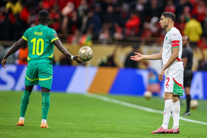 Sadio Mane og félagar í senegalska landsliðinu fögnuðu titlinum vel og lengi en á endanum eru það Achraf Hakimi og félagar í Marokkó sem eru krýndir Afríkumeistararar eftir að málið fór fyrir dómstóla.