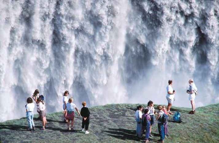 Við Dettifoss.