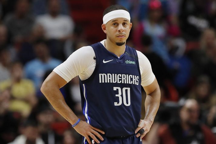 Seth Curry er svakaleg þriggja stiga skytta og hefur hitt úr meira en 44 prósent þriggja stiga skota sinn á NBA ferlinum.