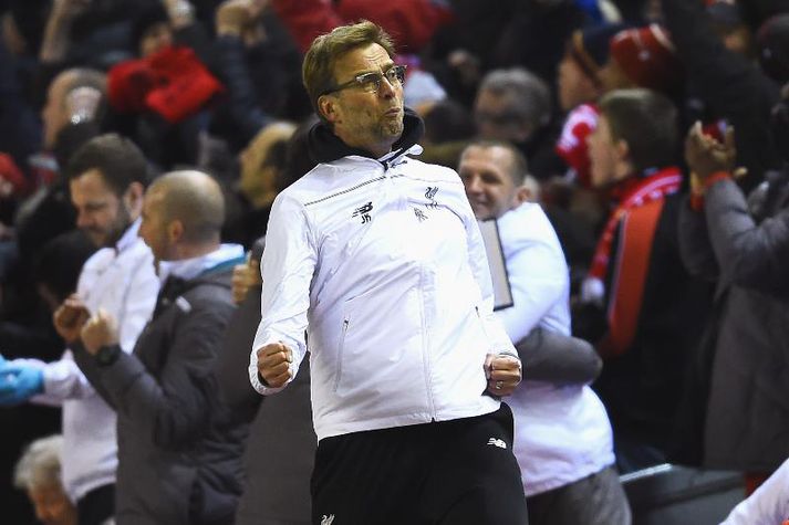 Klopp fagnar með tilþrifum í kvöld.