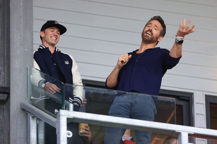 Þeir Rob McElhenney og Ryan Reynolds hafa heldur betur snúið við fjárhagnum hjá Wrexham