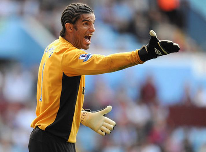 David James í leik með Portsmouth.