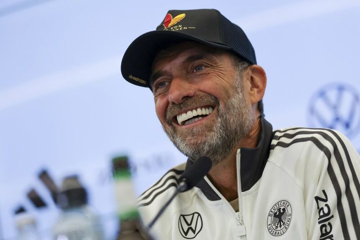Klopp sat fyrir svörum á blaðamannafundi eftir valið á hópunum tveimur í dag.