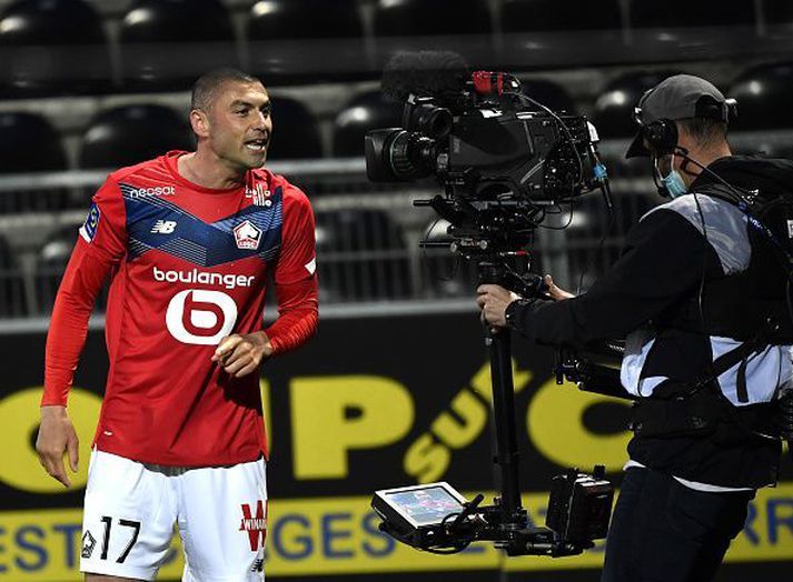 Burak fagnar vítaspyrnumarki sínu.
