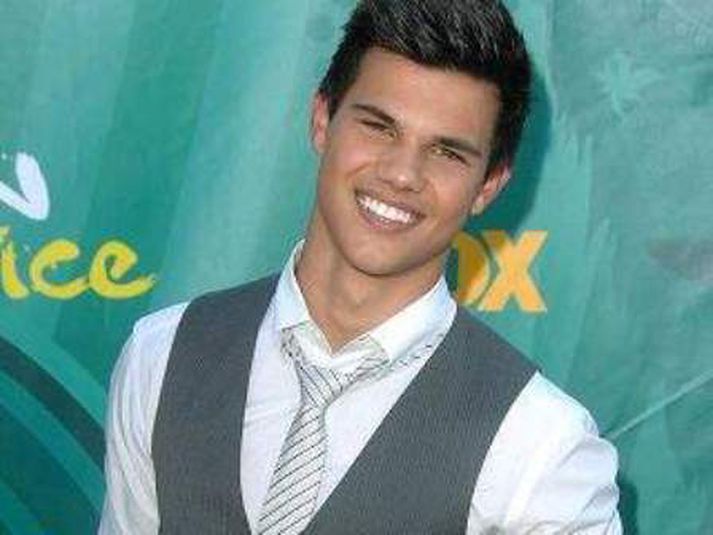 Massaður Taylor Lautner er lærður einkaþjálfari.