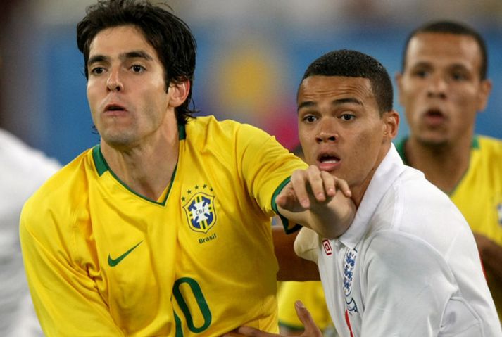 Kaká og Jenas í baráttunni í kvöld.
