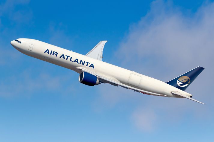 Tölvuteikning af Boeing 777 300-fraktþotu Air Atlanta.