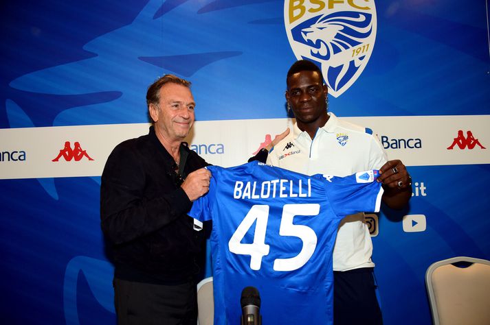 Massimo Cellino ásamt Marion Balotelli sem gekk til liðs við Brescia síðasta sumar.