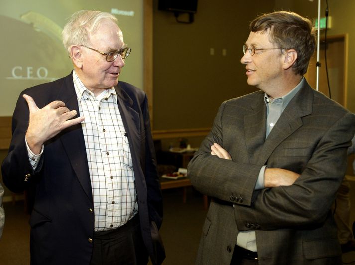 Warren Buffett og Bill Gates, tveir ríkustu menn Bandaríkjanna. Þeir hafa þekkst í mörg ár og spila stundum saman brids.