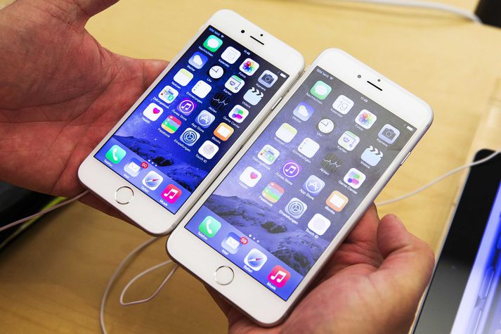 Apple seldi 51,2 milljónir iPhone-síma á öðrum ársfjórðungi þessa reikningsárs en á sama tíma í fyrra seldi fyrirtækið 61,2 milljónir síma.