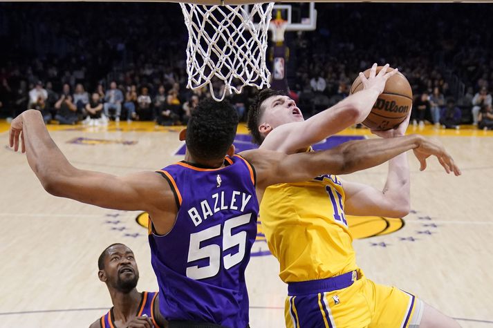 Austin Reaves er rosalega grimmur í því að keyra á körfuna. Hann hefur tekið 31 víti í síðustu tveimur leikjum Los Angeles Lakers.