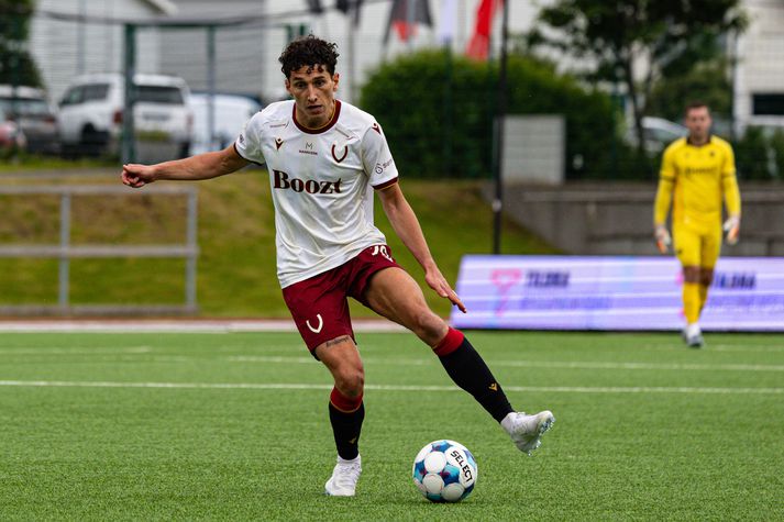 Tarik Ibrahimagic spilar ekki meira á tímabilinu en mun verða samningsbundinn Víkingum til ársins 2029.